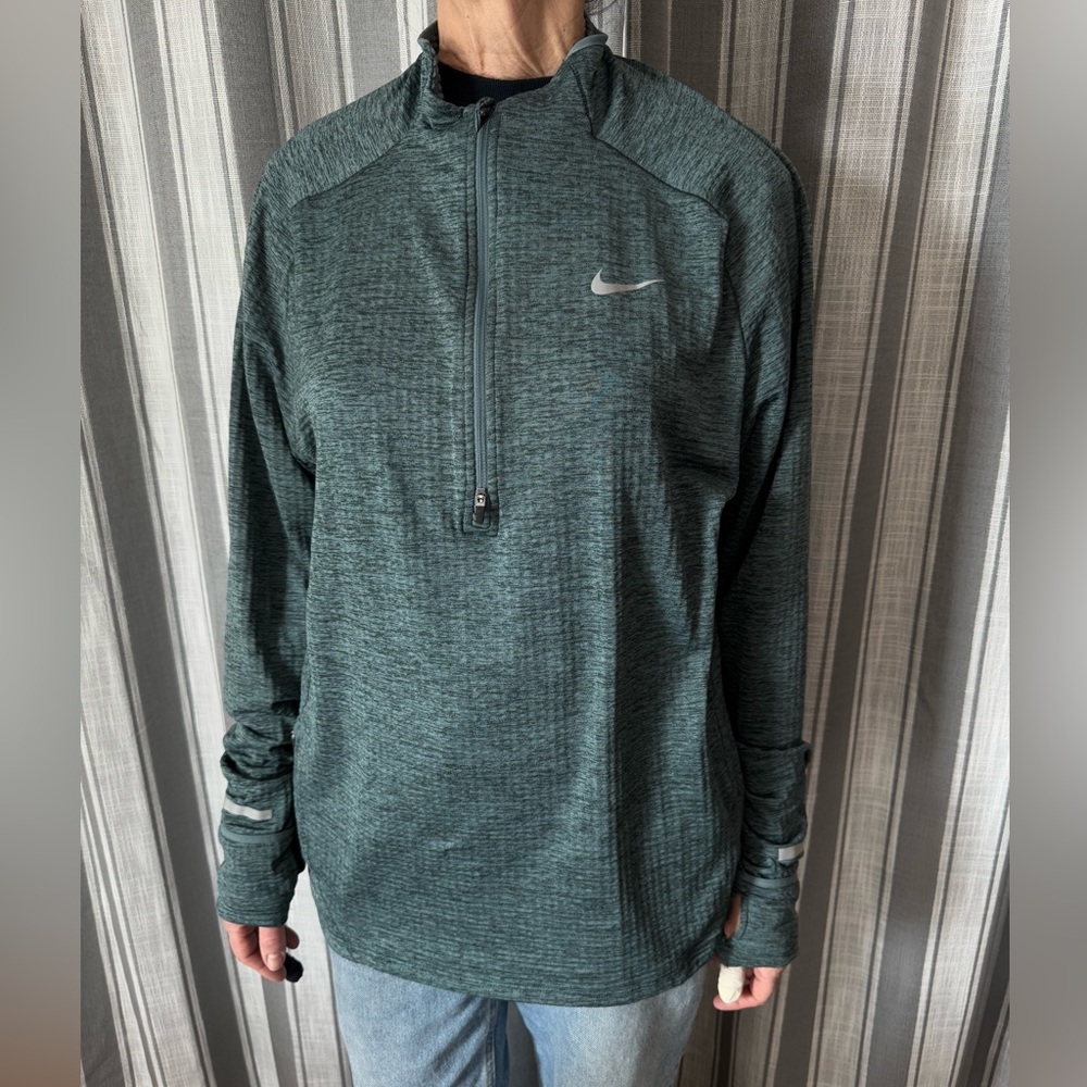 Nike Half Zip